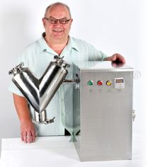 Twin cone drum mixer